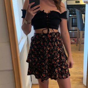 NWOT Zara Tiered Floral Skirt